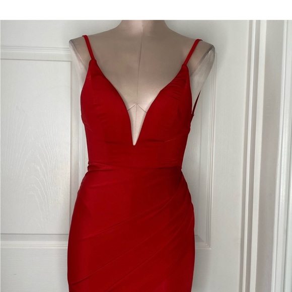 Hello Molly Red Dress - Picture 5 of 11